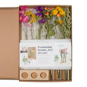 Giftbox - Dried Flowers in Letterbox - With Vases - Multi