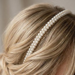 Fine pearl headband for simple bridal hairstyles