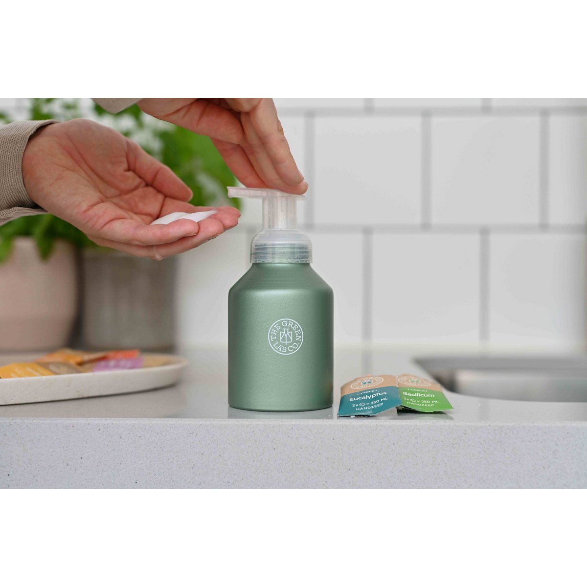 Aluminum “forever” design bottle with foam pump