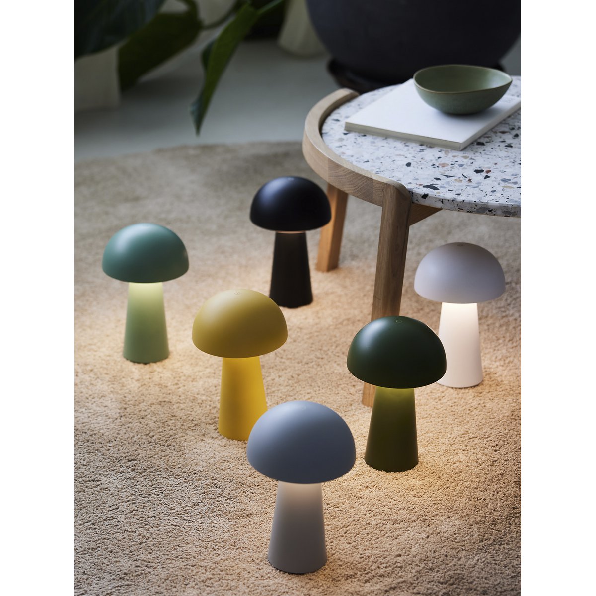 BORDLAMPE MOVE ME OLIVENGRØN