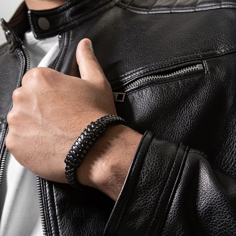 Pulsera de cuero "Helix"
