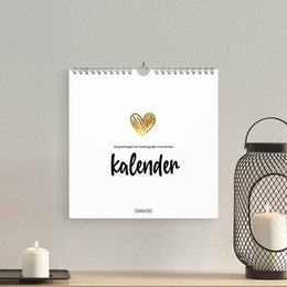 Calendario compleanno Love 21x21 cm – Calendario quadrato minimalista