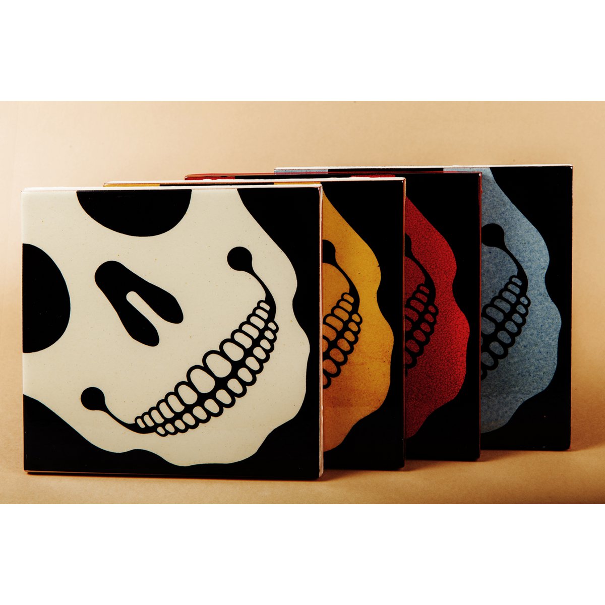 Self-adhesive Mural 4 tiles, Skull Colors