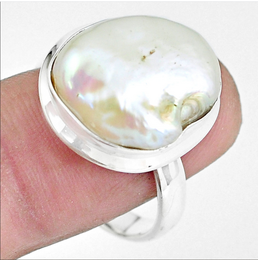 Anello “Lenitivo e Spiritualità” in Perla e Argento 925