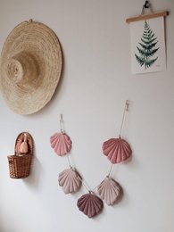 Guirlande de lin « rose » avec coquillages