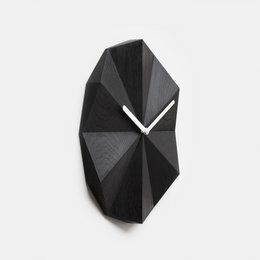 Delta-Uhr Schwarz