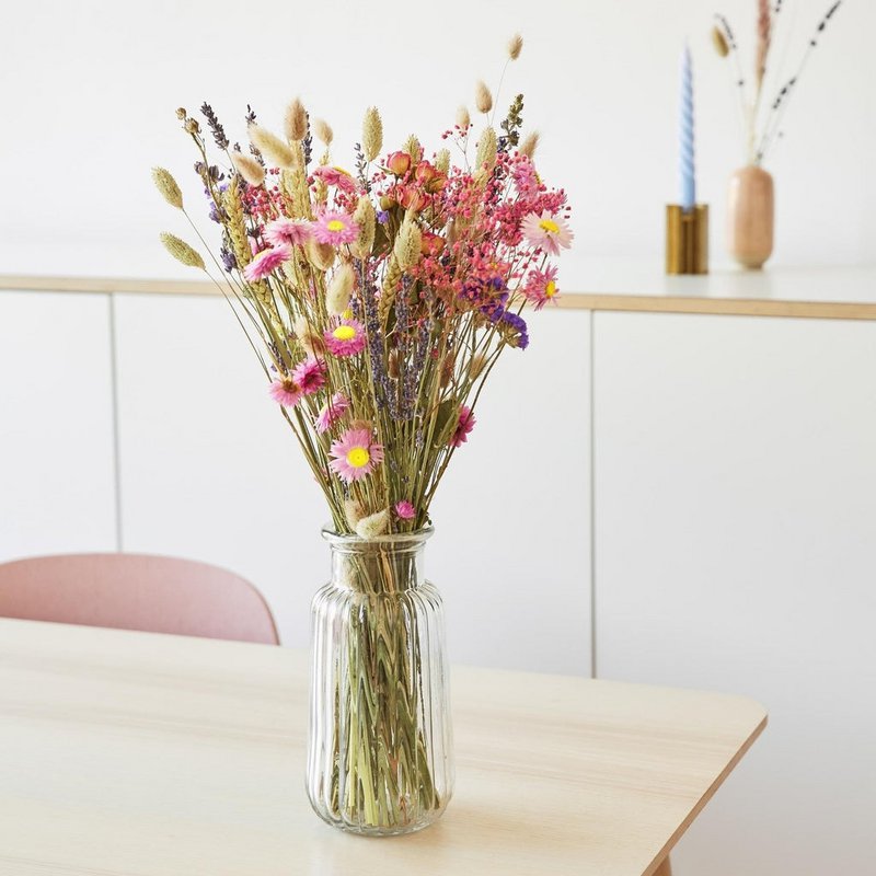 Trockenblumen-Feldstrauß – Rosa