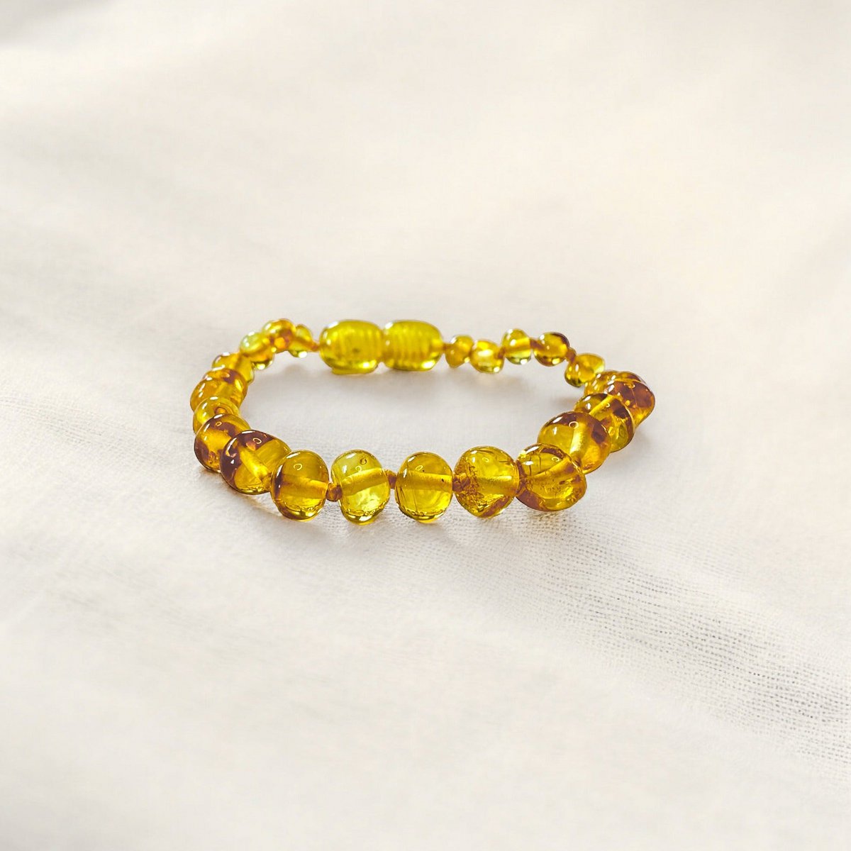 Bracciale in ambra - miele - 14 cm