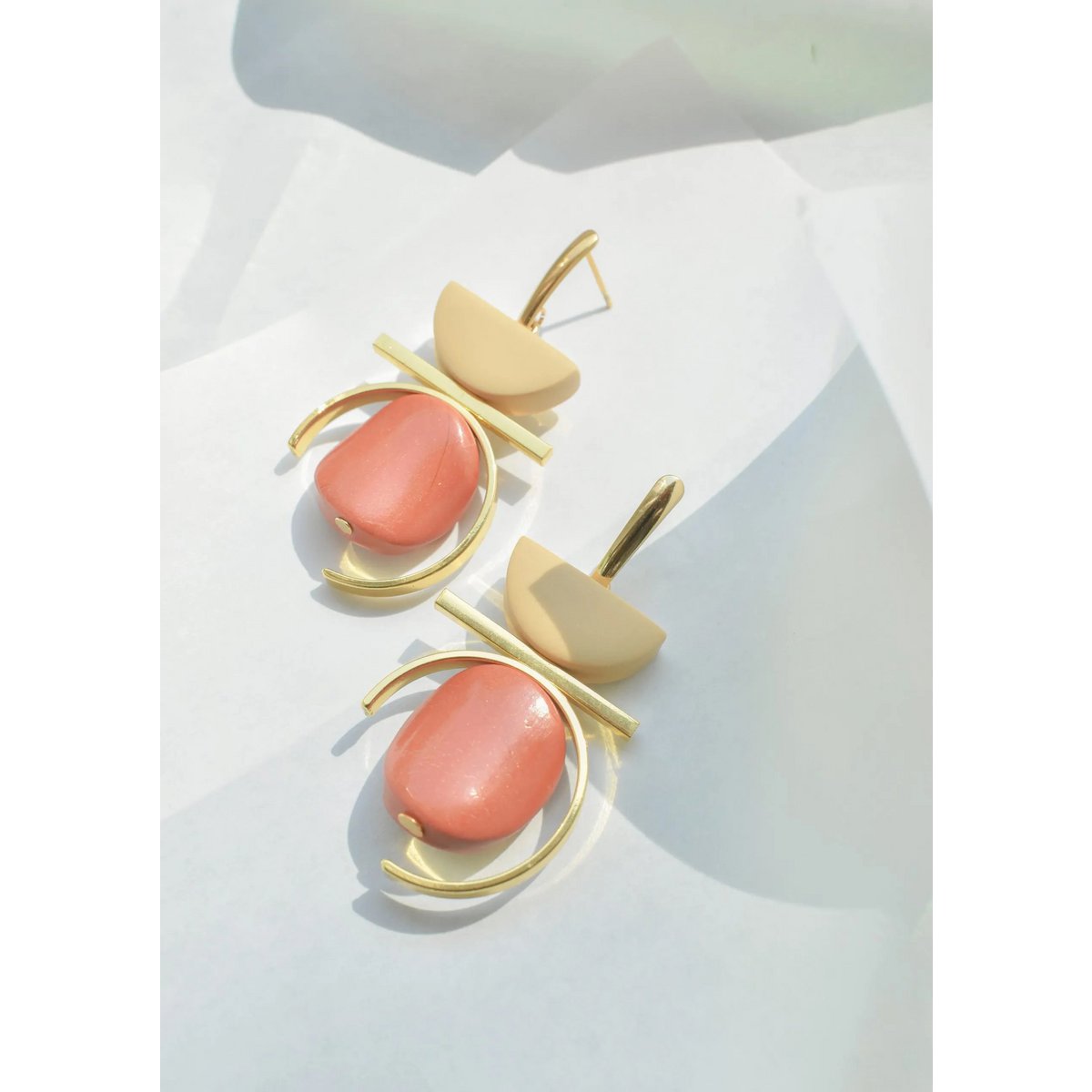 Kontrast in Creme und Mandarine