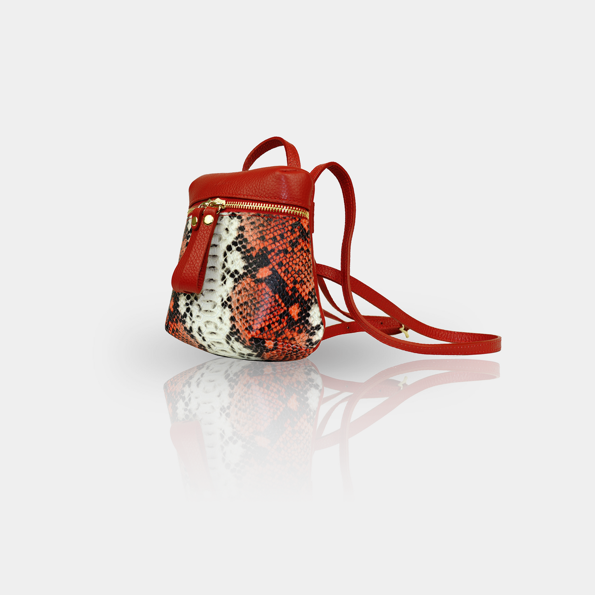 '' JERSEY '' leather shoulder bag / backpack
