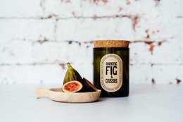 Adria Feige & Cassis Soja Wachs Kerze - Grünes Glas
