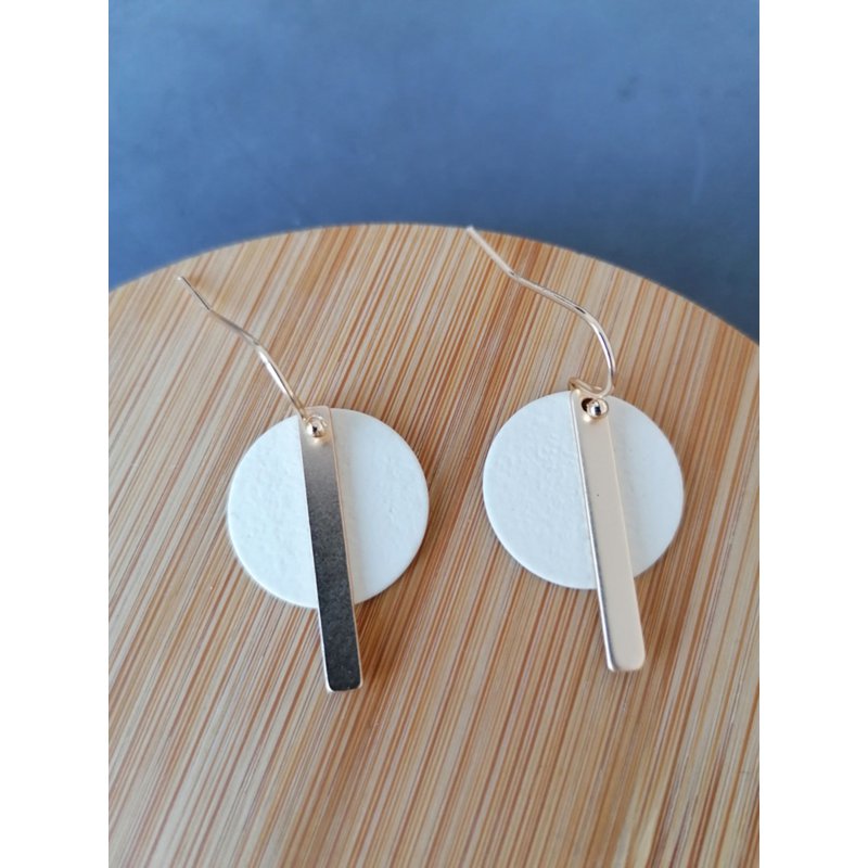Oona (white-gold)