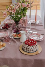 Woodrose linen tablecloth