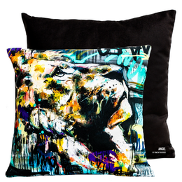 This cushion features a vibrant, abstract design with splashes of color and a bold, artistic style. The cushion is made of velvet material and is available in two size options, 40x40cm and 60x60cm. The design was created by artist Vincent Richeux.