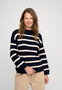 shade knit stripe