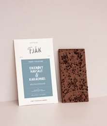 Organic chocolate bar with oak smoked sea salt and cocoa nibs, 45% milk chocolate.
