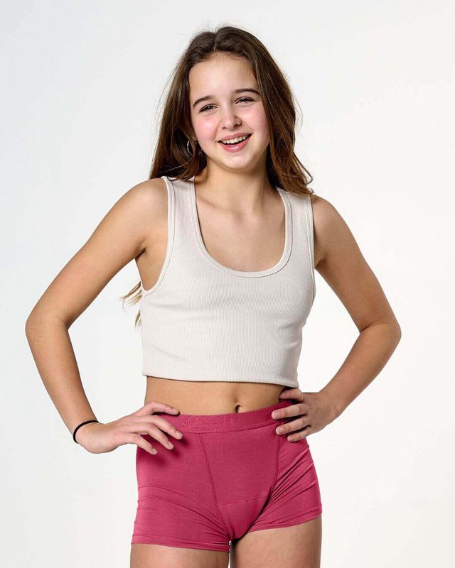 Menstruationshose Boyshort Mädchen – starke Absorption (schwarz, rosa Aufdruck)