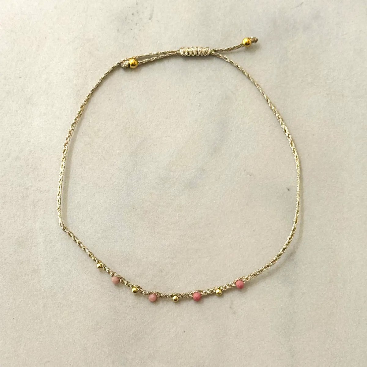 Bohem Sommerarmband mit Mineralsteinen und Hochglanzseil