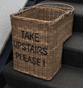 Step stairs basket with handles 'Take upstairs please!'