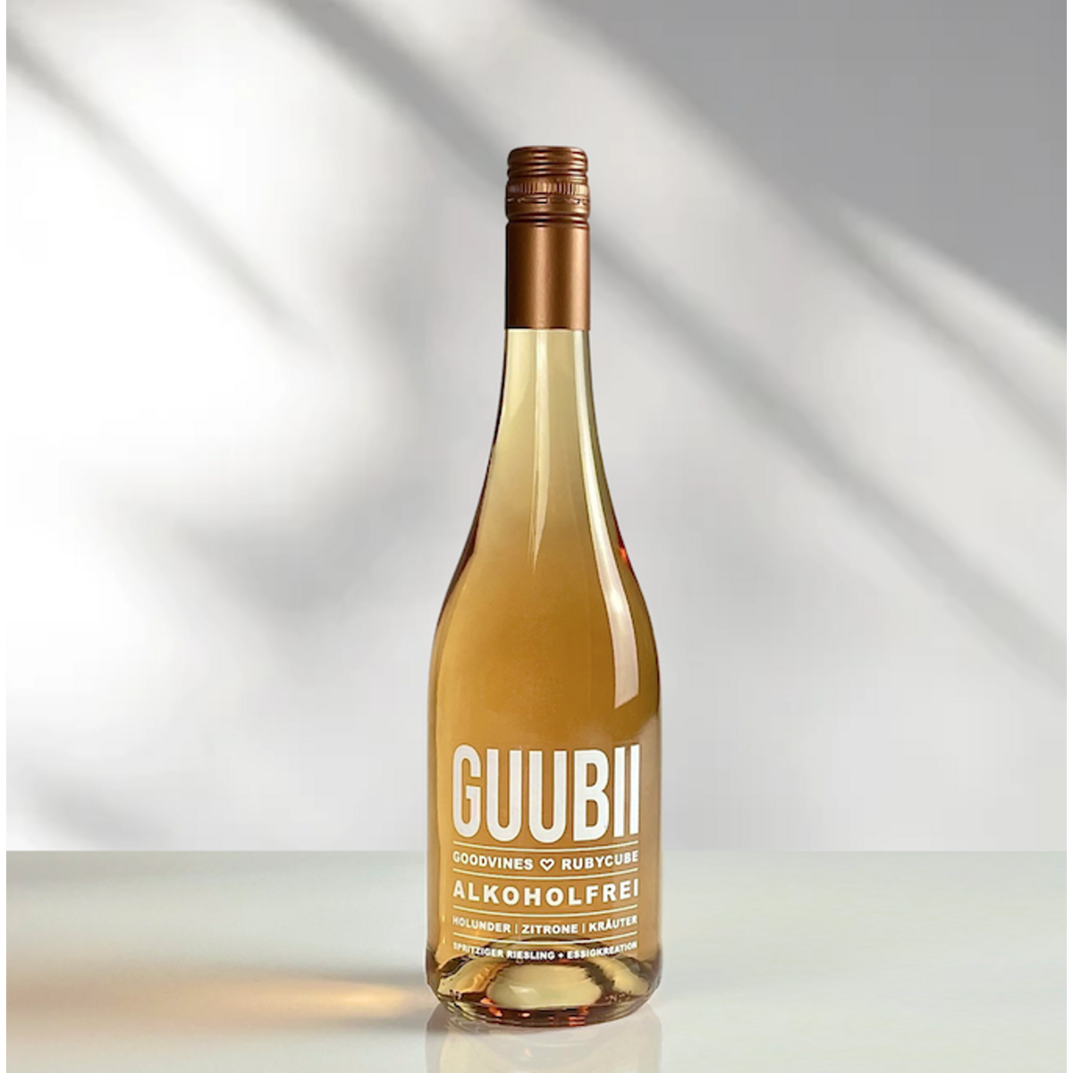 aperitivo espumoso sin alcohol - 0,75l | GUUBII saúco/limón