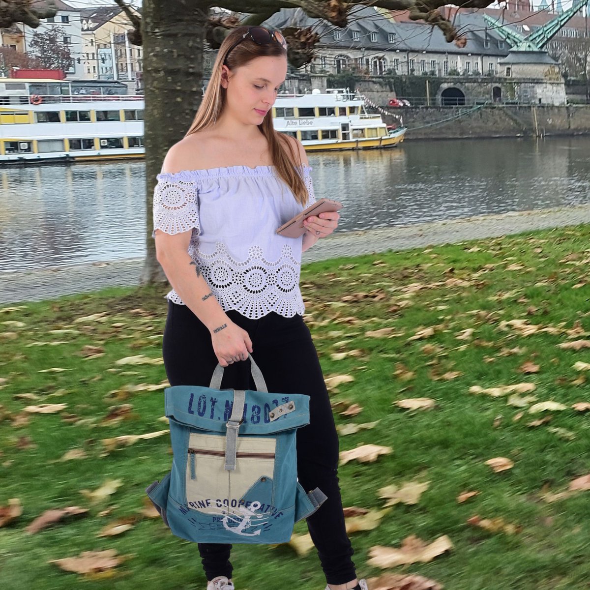 Sunsa-rugzak. Veganistische rugzak gemaakt van canvas. Geweldige vrijetijdsstadsrugzak. Dagrugzak voor dames. A4 geschikt.