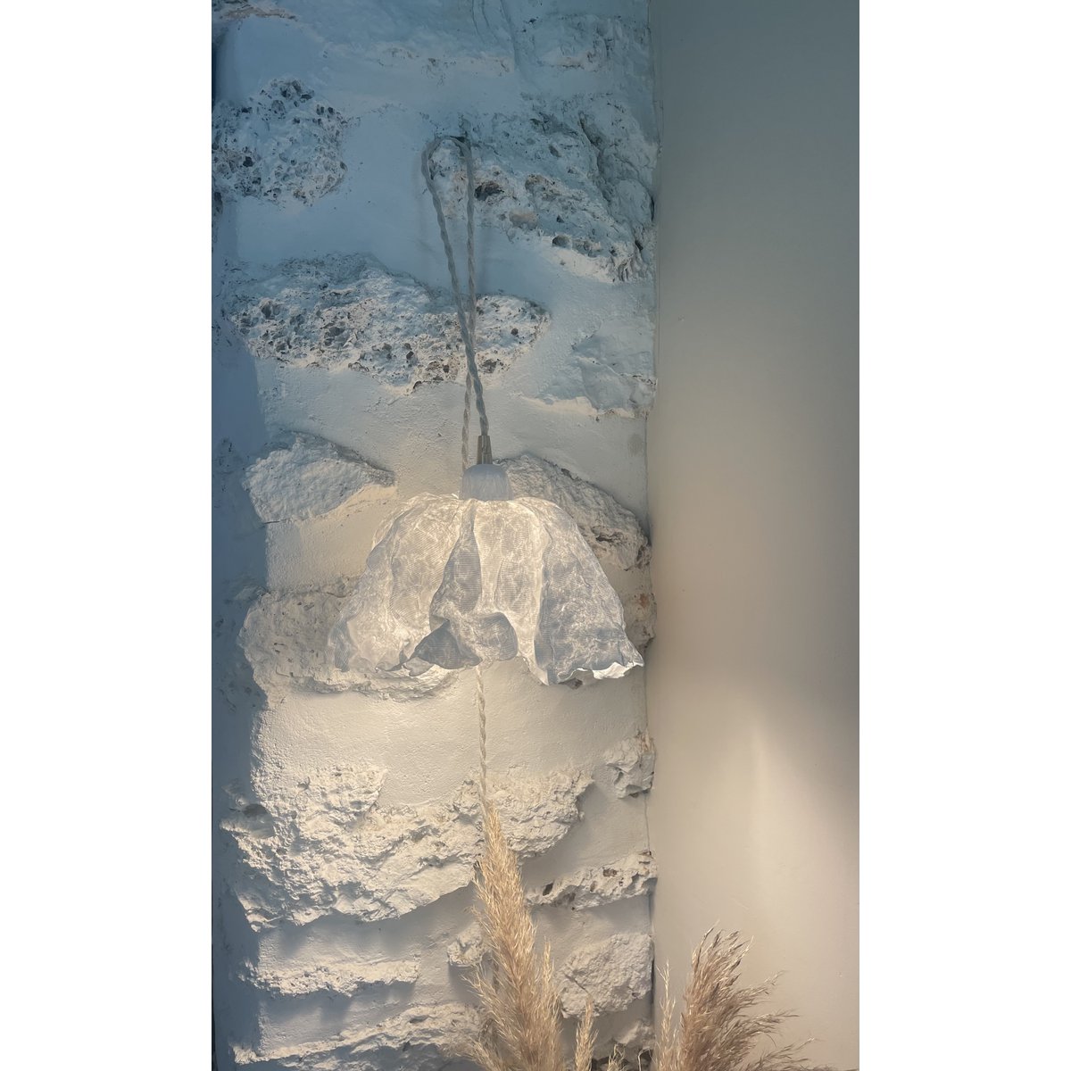 Flora walking wall light