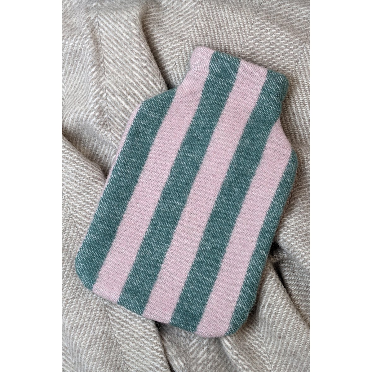 Heetwaterkruikhoes STRIPES groensteen/roze