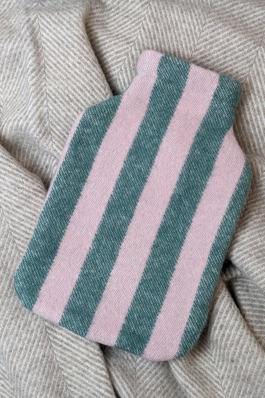Heetwaterkruikhoes STRIPES groensteen/roze