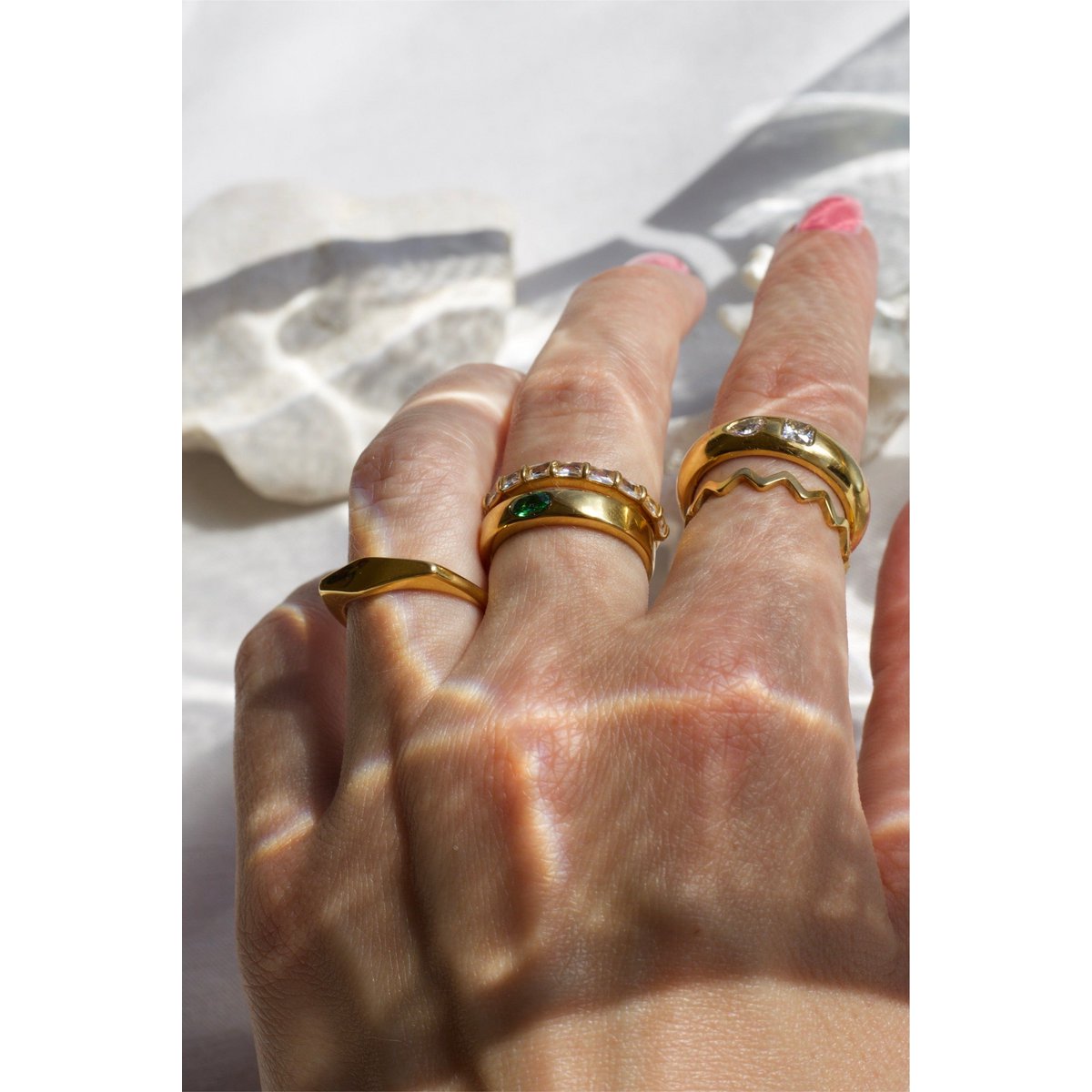 Alonzo – Edgy flacher Goldring