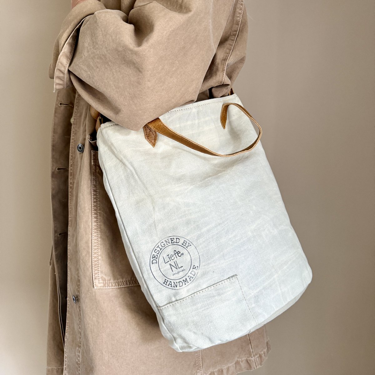 BucketBag (light canvas) - raw