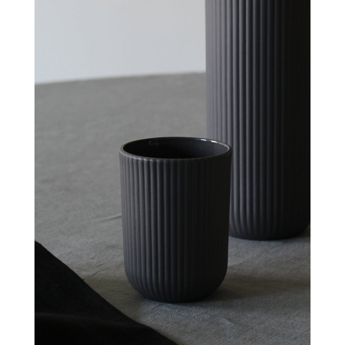 Coffee mug Column | dark grey