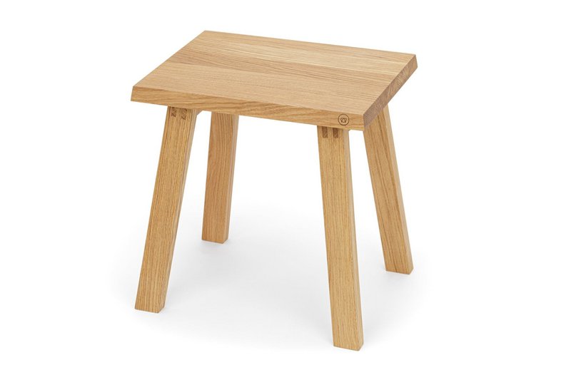 Eleganter Hocker »Fritz« aus Eichenholz