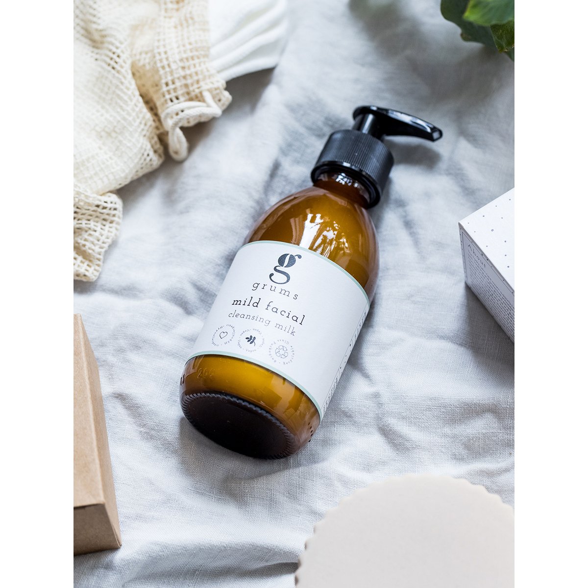 mild facial cleansing milk