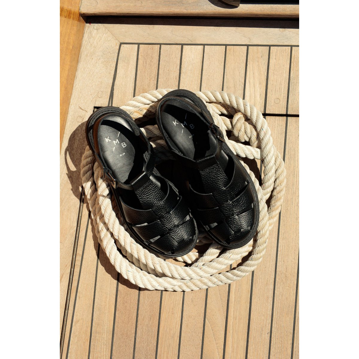 CALA DOLLARO BLACK – Grube sandały rybackie