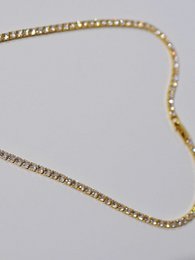 Collana girocollo Rivière dall'aspetto intramontabile con diamanti