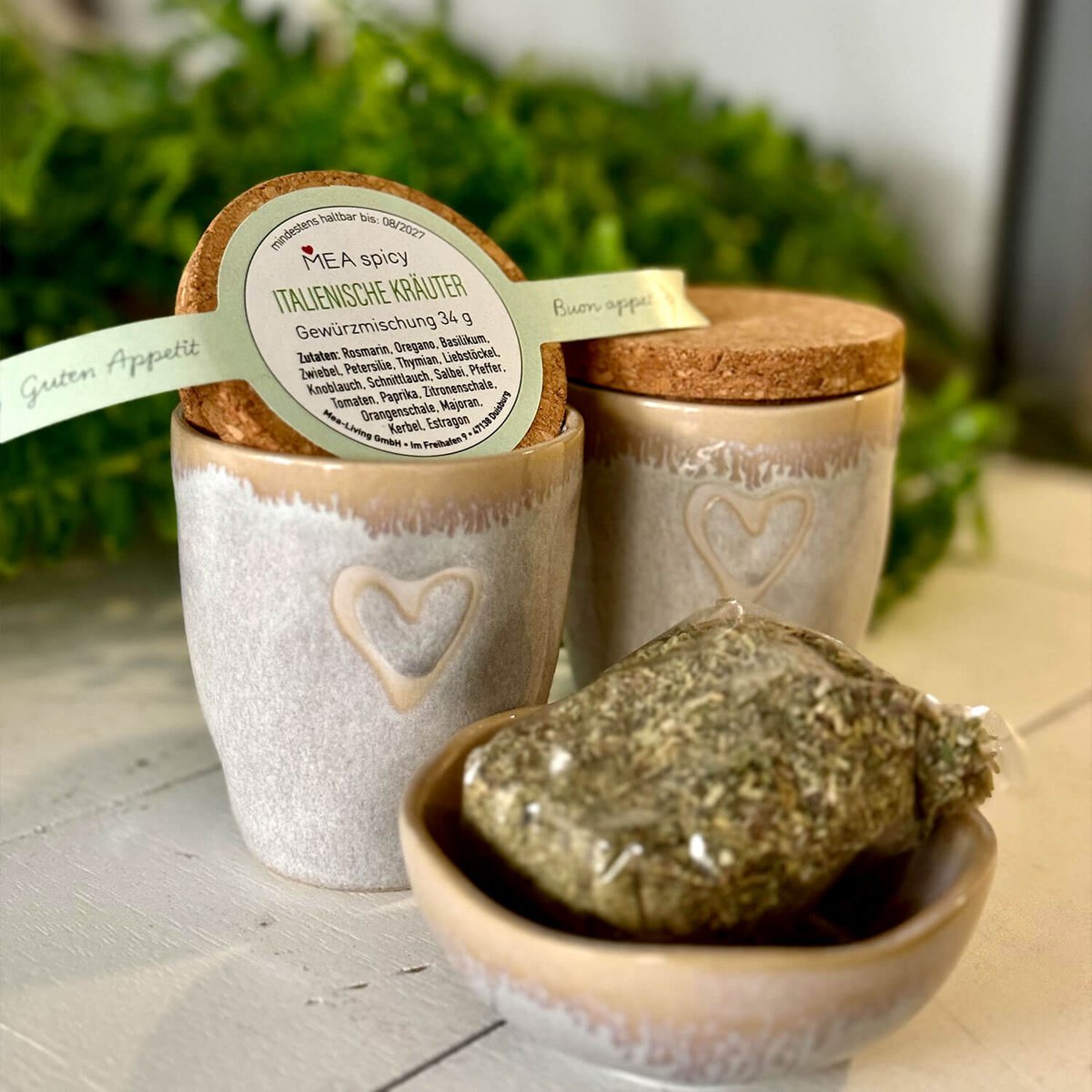 Spice in the espresso cup "Heart" sand, "Steak Pepper"