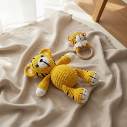 Nuvinokids® Handmade Tiger Cuddly Toy and Teething Set of 100% Cotton