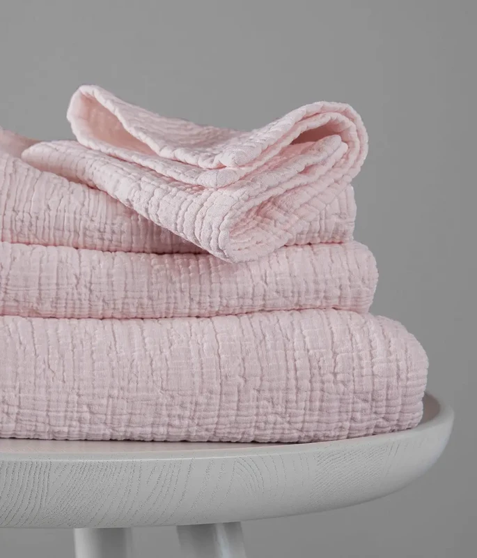 Badezimmerhandtuch Orion Solid Pink Mist