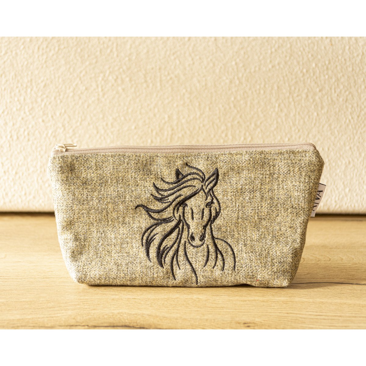 Toilettenbag Pferd 3 Licht