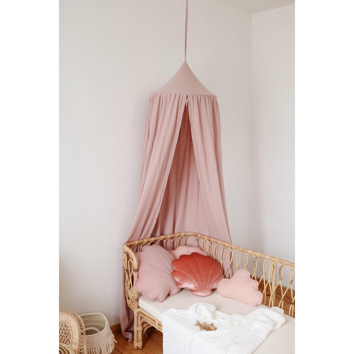 „Babyrosa“ Baldachin