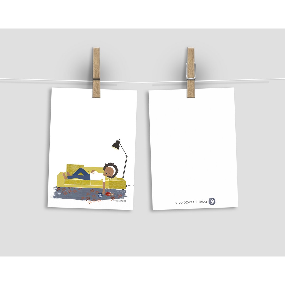 Postkarte - Serie 'Bäuche' - Polder Sofa