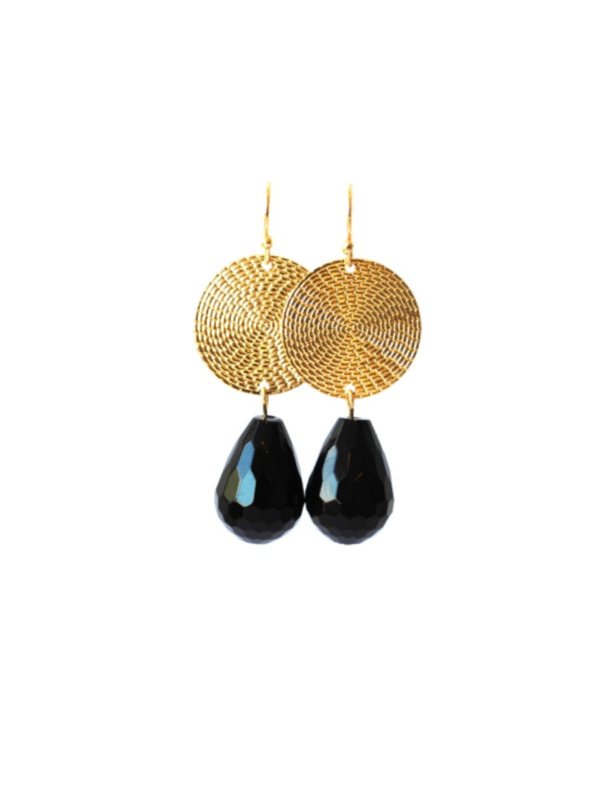 Earrings with onyx