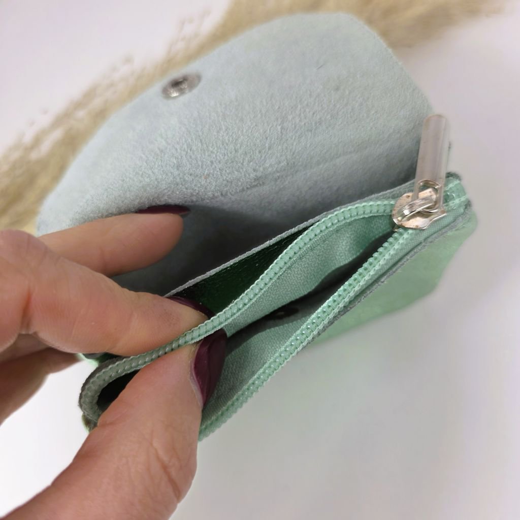 Mini-Geldbörse in Metallic-Mintgrün