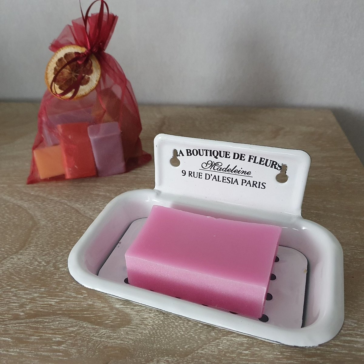 Portasapone smaltato