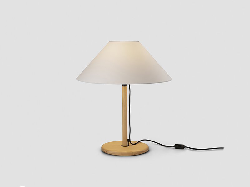 Klassische Tischlampe