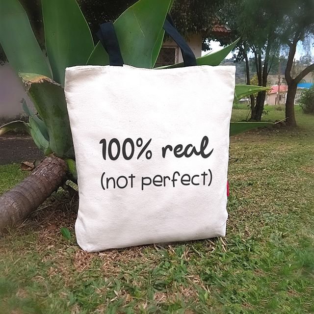 Totebags Big Bag Model "100% Real. Not Perfect"