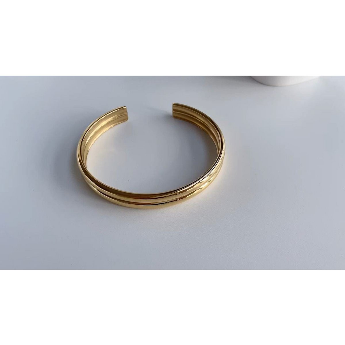Gil - Bracciale a polsino largo lucido Oro