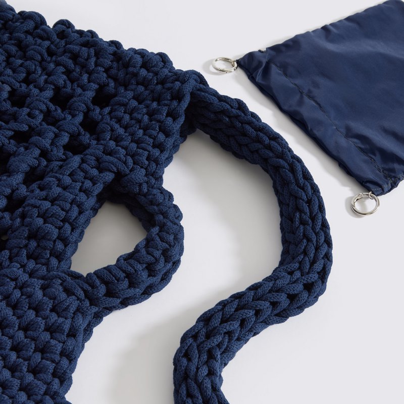 Borsa a tracolla realizzata a mano in “cotone Amorgos” con pochette impermeabile blu