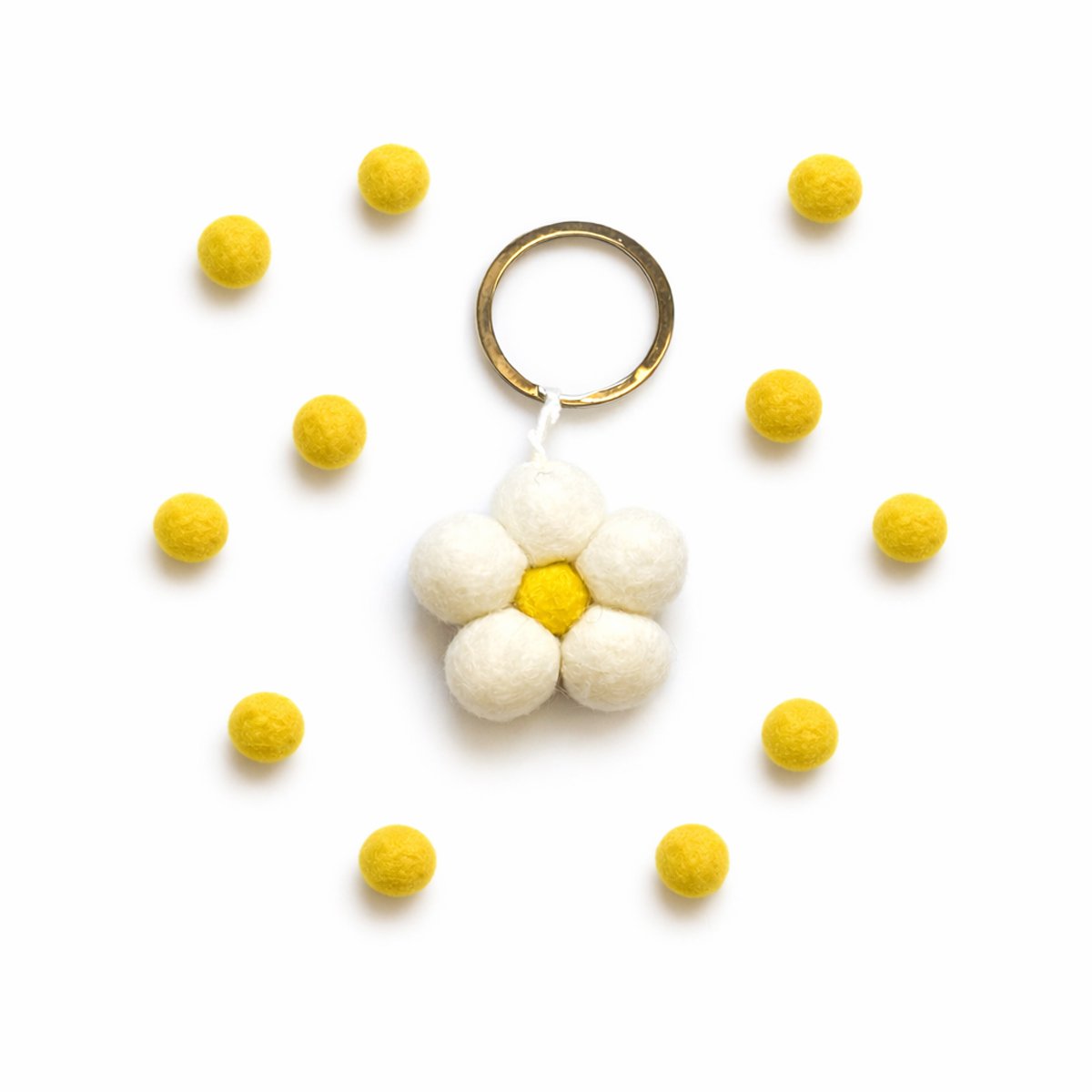 Keyring flower white