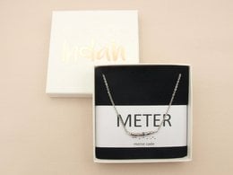 Stainless steel necklace with a minimalist design, available in silver, rose-beige, gold, and gray color variants.